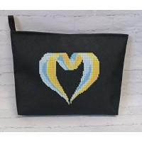 Косметичка під вишивку бісером «З Україною в серці» (Косметичка чи набір).